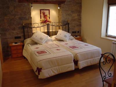 Hostal Restaurante Arangoiti Yesa Szoba fotó